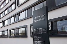 LRA Regensburg Außenansicht